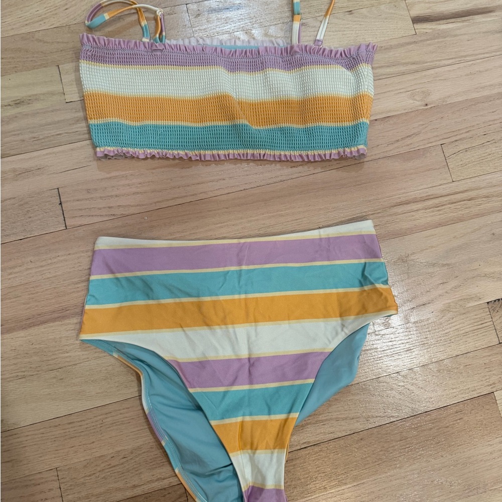 Striped Women Swim Set - Multicolor